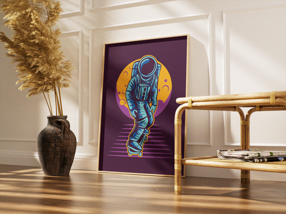 Elektrik mavisi bir kıyafet giymiş bir astronotun turuncu bir ay ve mor bir arka plan önünde kaykay yaparken gösteren canlı bir dijital illüstrasyon.