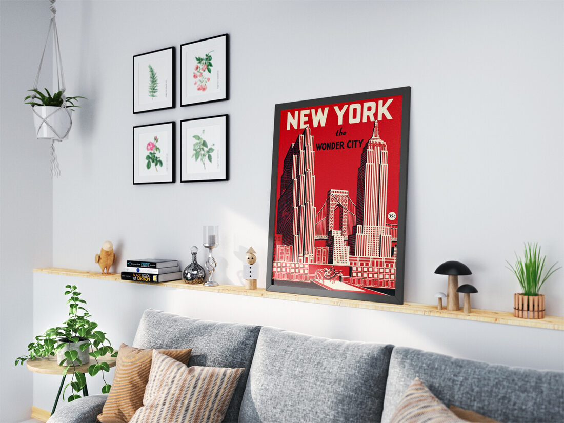 Art Deco tarzında, beyaz gökdelenleri, köprüsü ve 'NEW YORK the WONDER CITY' yazısıyla New York şehir silüetini gösteren kırmızı bir poster.
